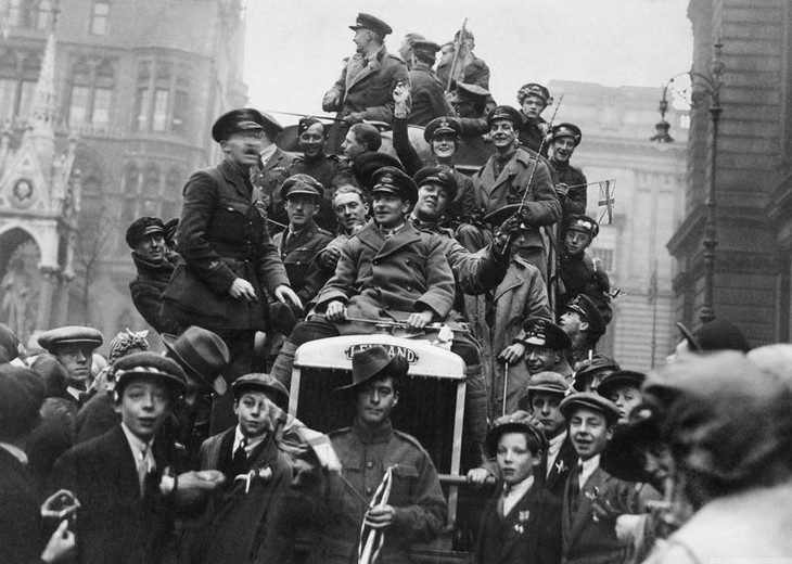 Existential Crises and Mass Movements